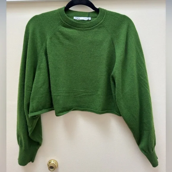 Zara cropped long sleeved sweater/top - Picture 4 of 5